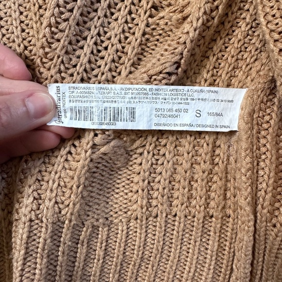 Stradivarius boxy cardigan in beige OOS size small - Picture 7 of 8